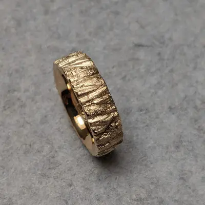 750er Roségoldring